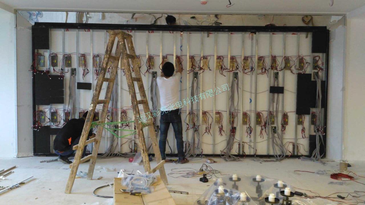 沌口大集酒店p4全彩LED显示屏案例