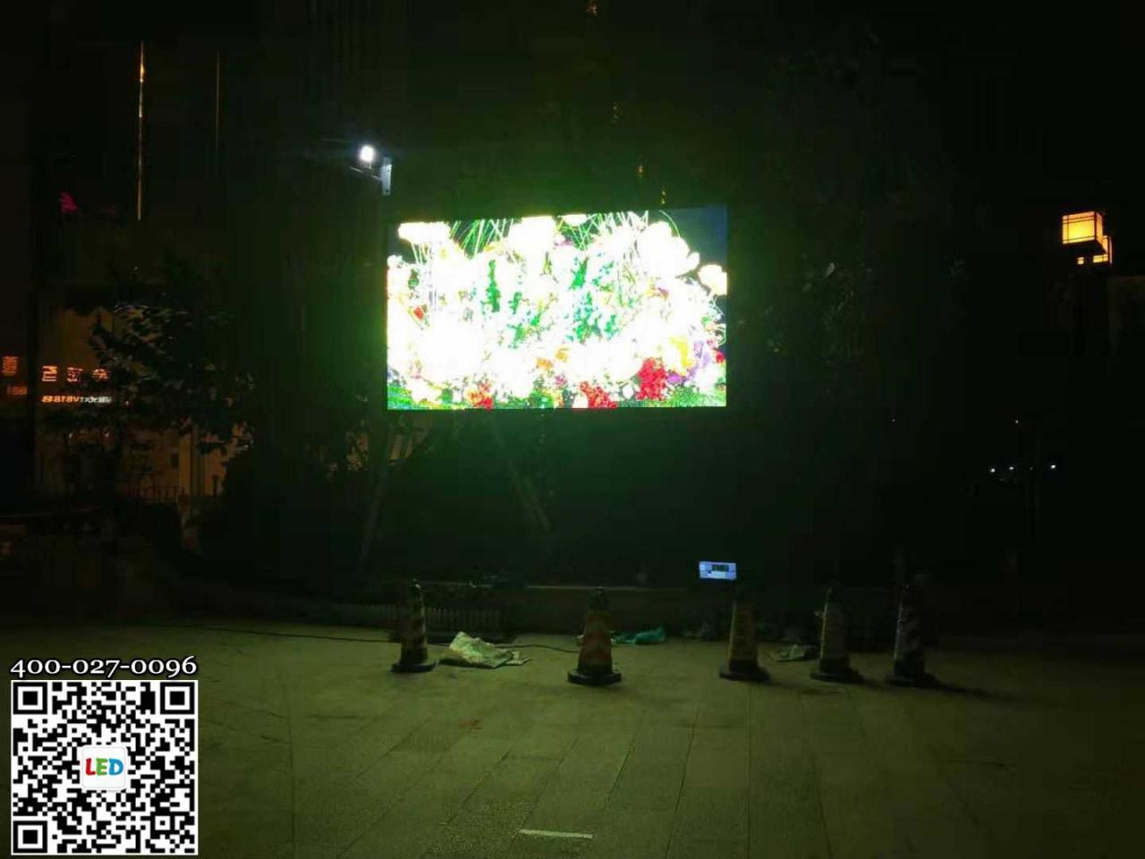 户外P5全彩屏4.jpg