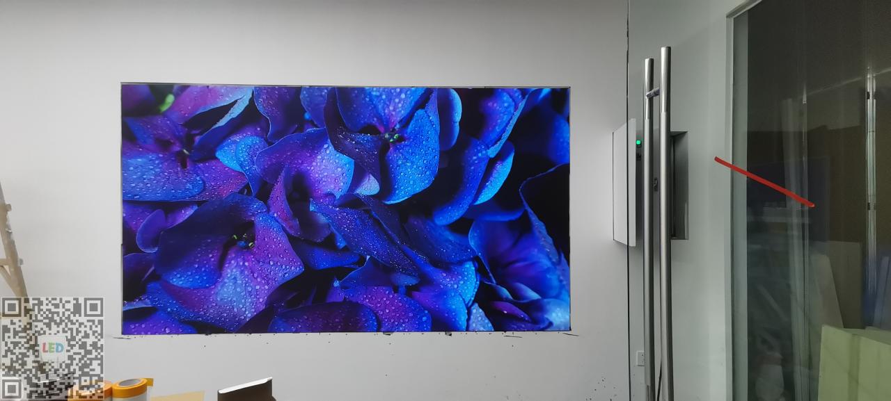 无边框式4S店LED全彩屏展示