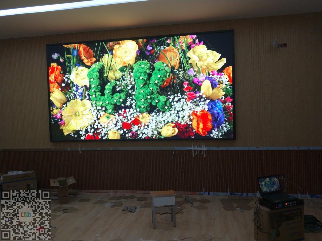 学校室内P3_4.jpg