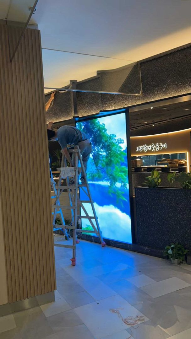 商场P2.5高刷1.jpg