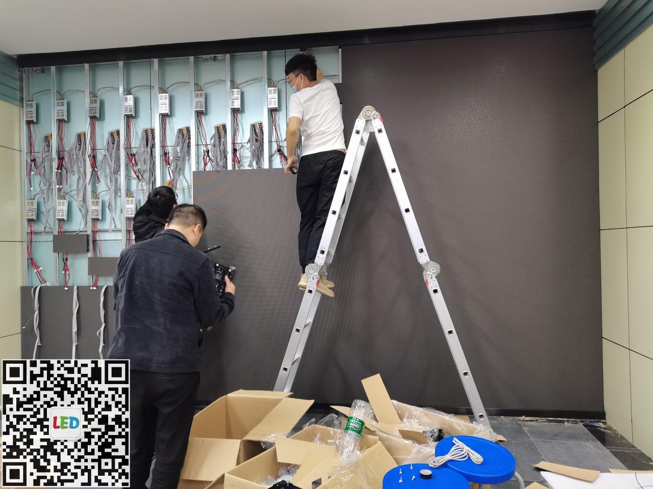 学校室内P2.5_2.jpg