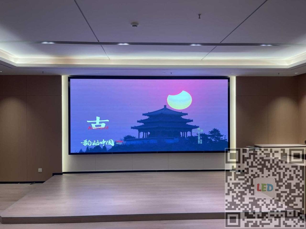某大学P1.5全彩屏-2.jpg