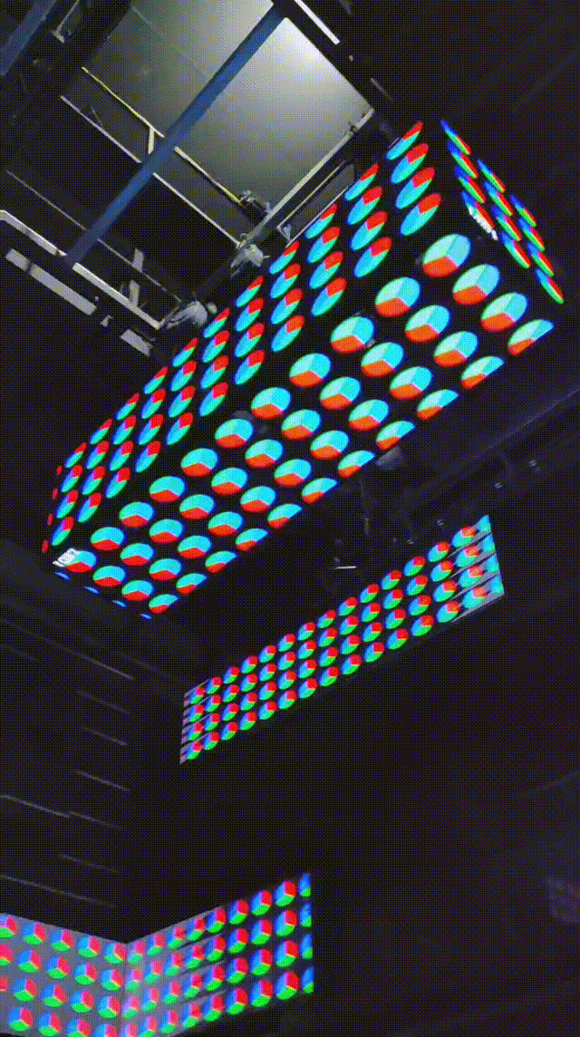1db3d943788d888a38d436f72b11d2e5.gif